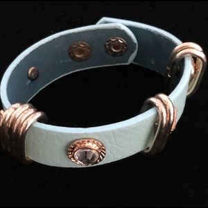 Aqua leather bracelet with crystal stones.